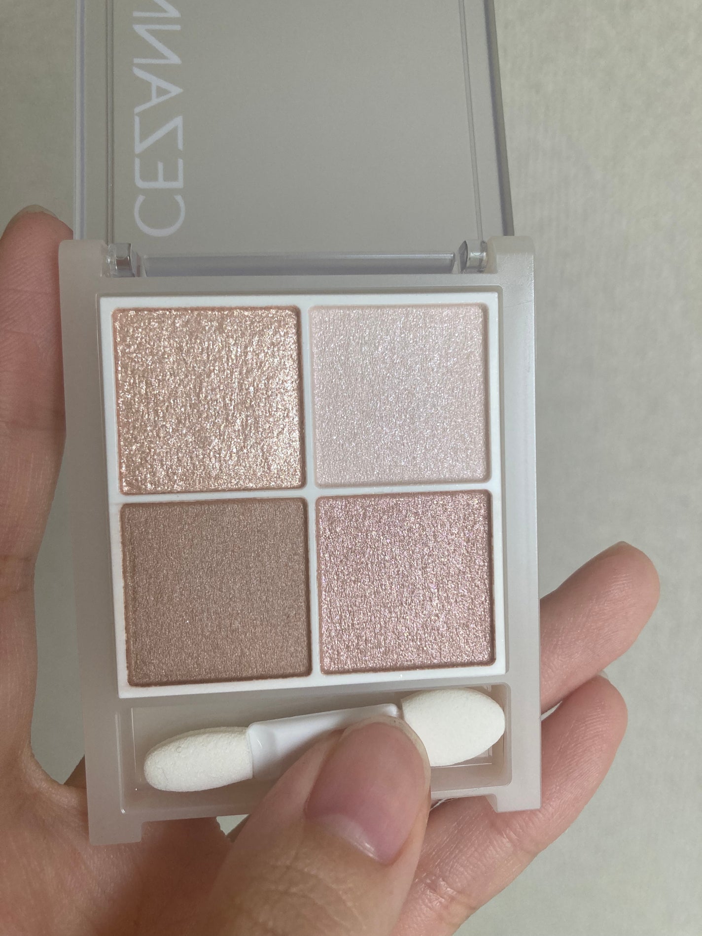 ペールトーンアイシャドウ/CEZANNE/アイシャドウを使ったクチコミ(2枚目)