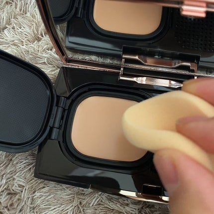 フローレス フィット/COVERMARK/クリーム・エマルジョンファンデーションを使ったクチコミ(4枚目)