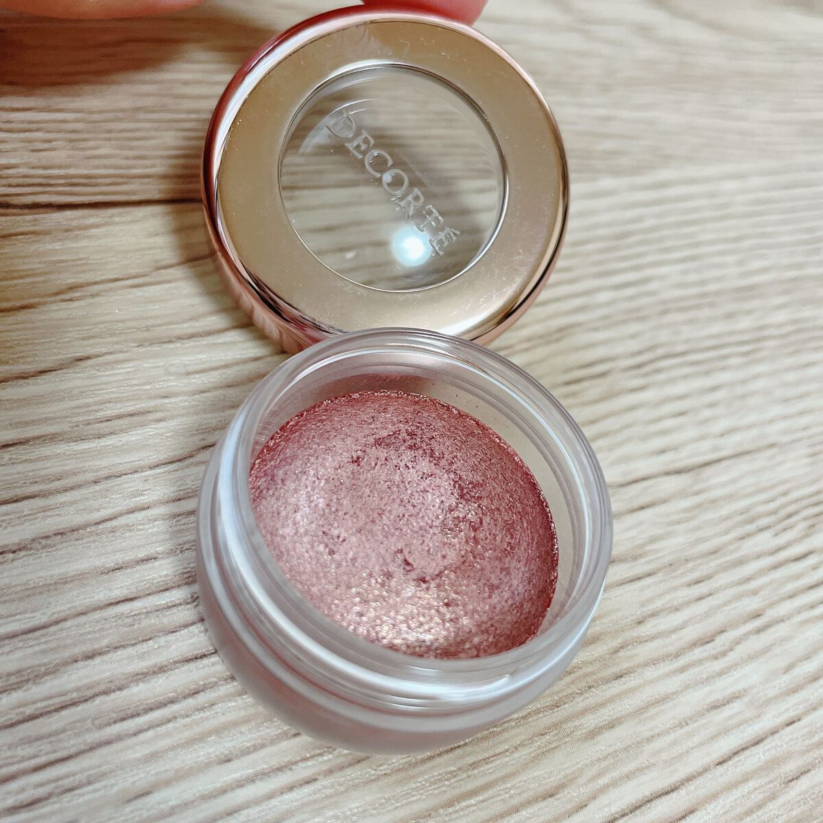 アイグロウ ジェム/DECORTÉ/ジェル・クリームアイシャドウを使ったクチコミ(2枚目)