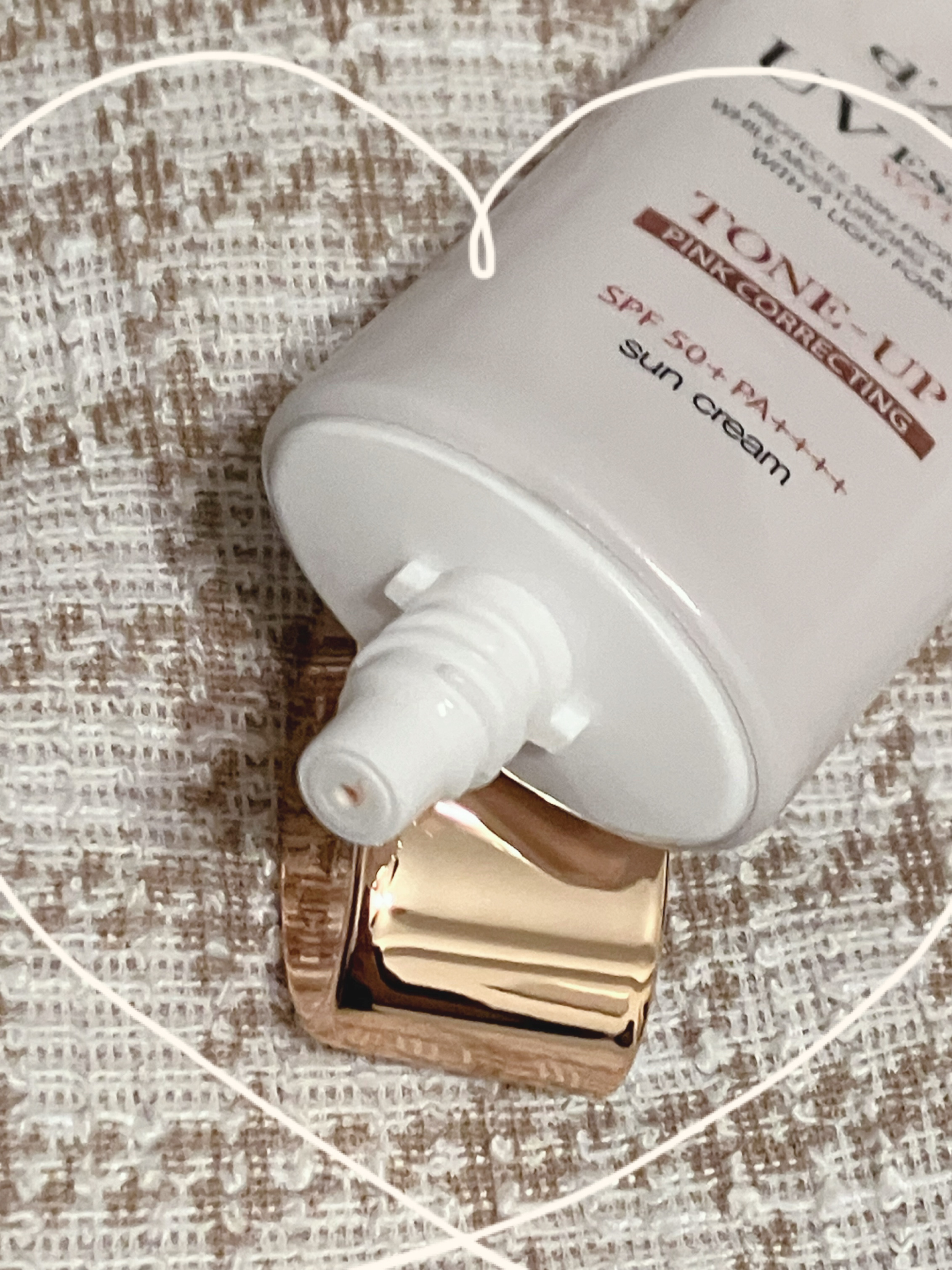 ウォータフルトーンアップサンクリーム/ダルバ/日焼け止めクリームを使ったクチコミ（2枚目）