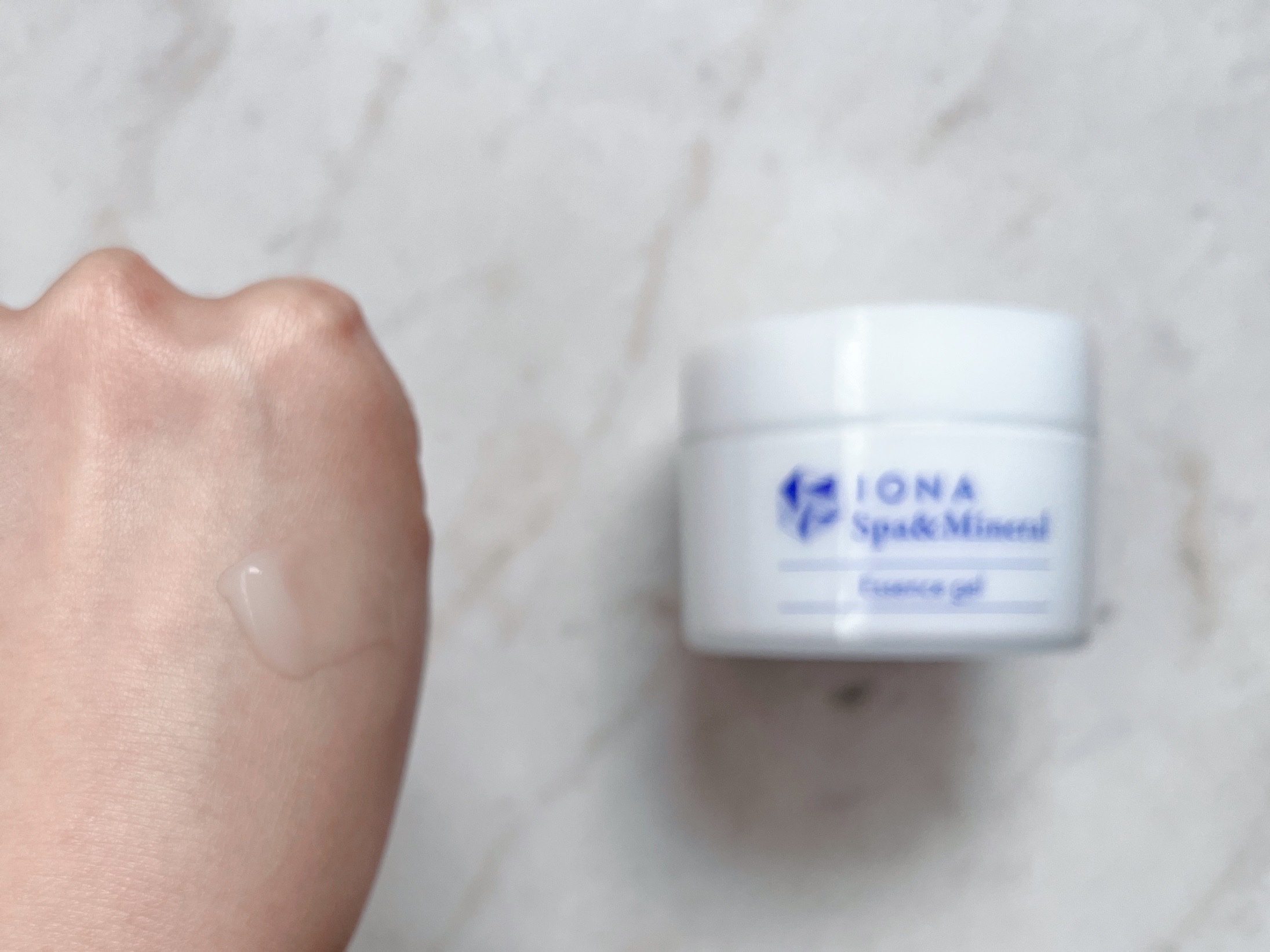 スパ＆ミネラル エッセンス ジェル/IONA/フェイスクリームを使ったクチコミ（2枚目）