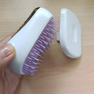 コンパクトスタイラー ジェムロックライラック/TANGLE TEEZER/ヘアブラシを使ったクチコミ（2枚目）