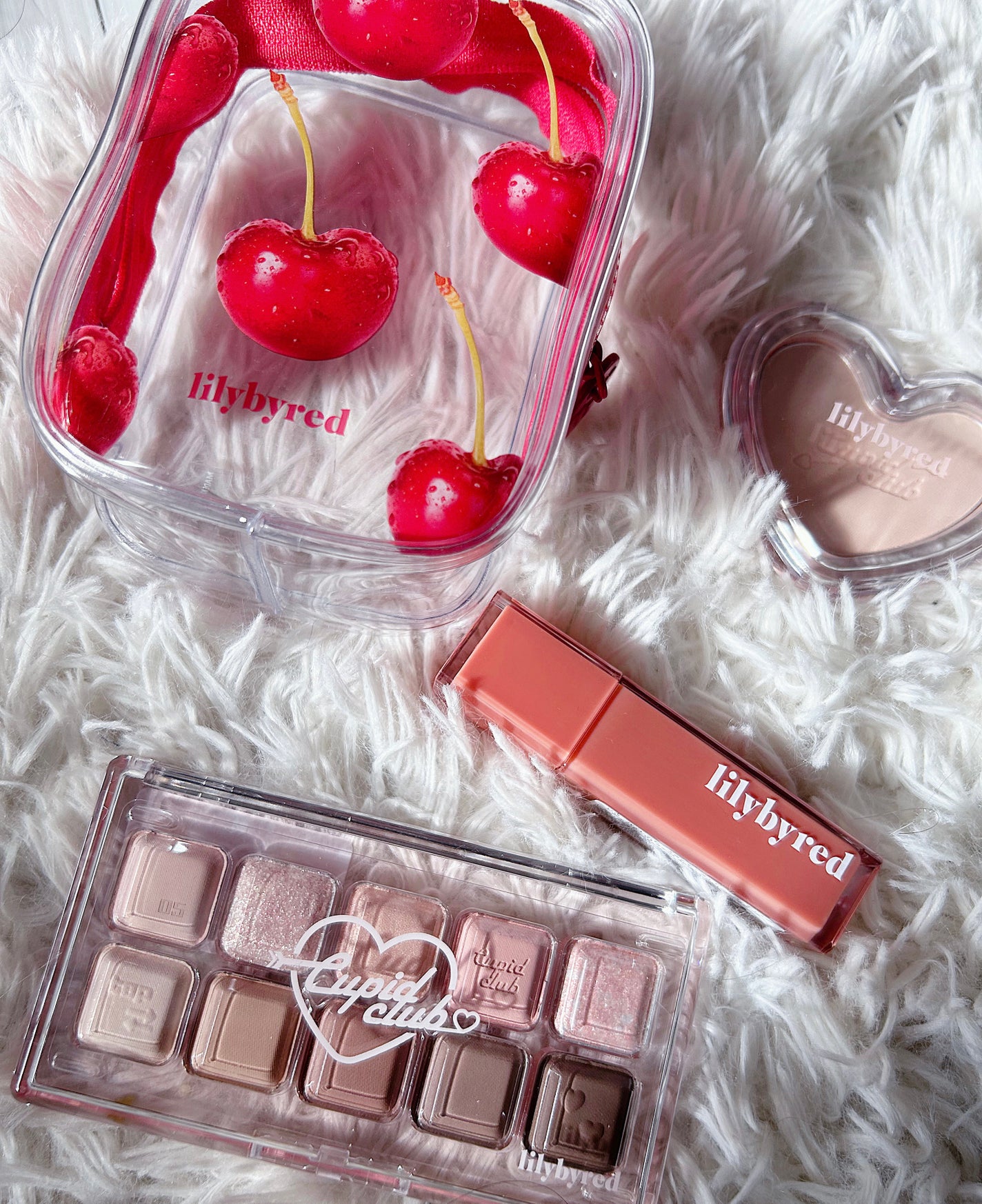 ブラッディライアー コーティングティント/lilybyred/リップティントを使ったクチコミ(2枚目)