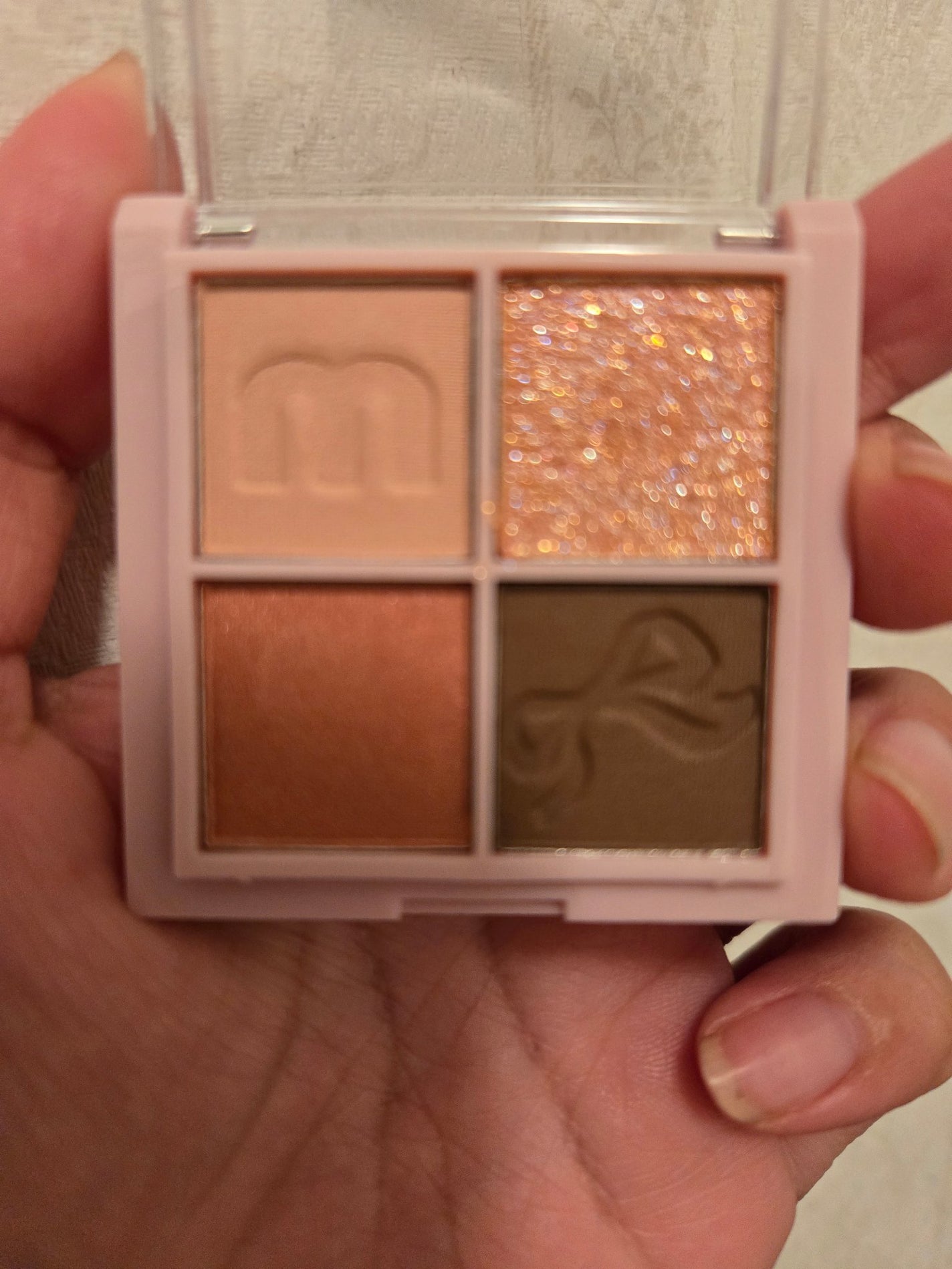 バブアイカラーパレット/minum/アイシャドウパレットを使ったクチコミ(2枚目)