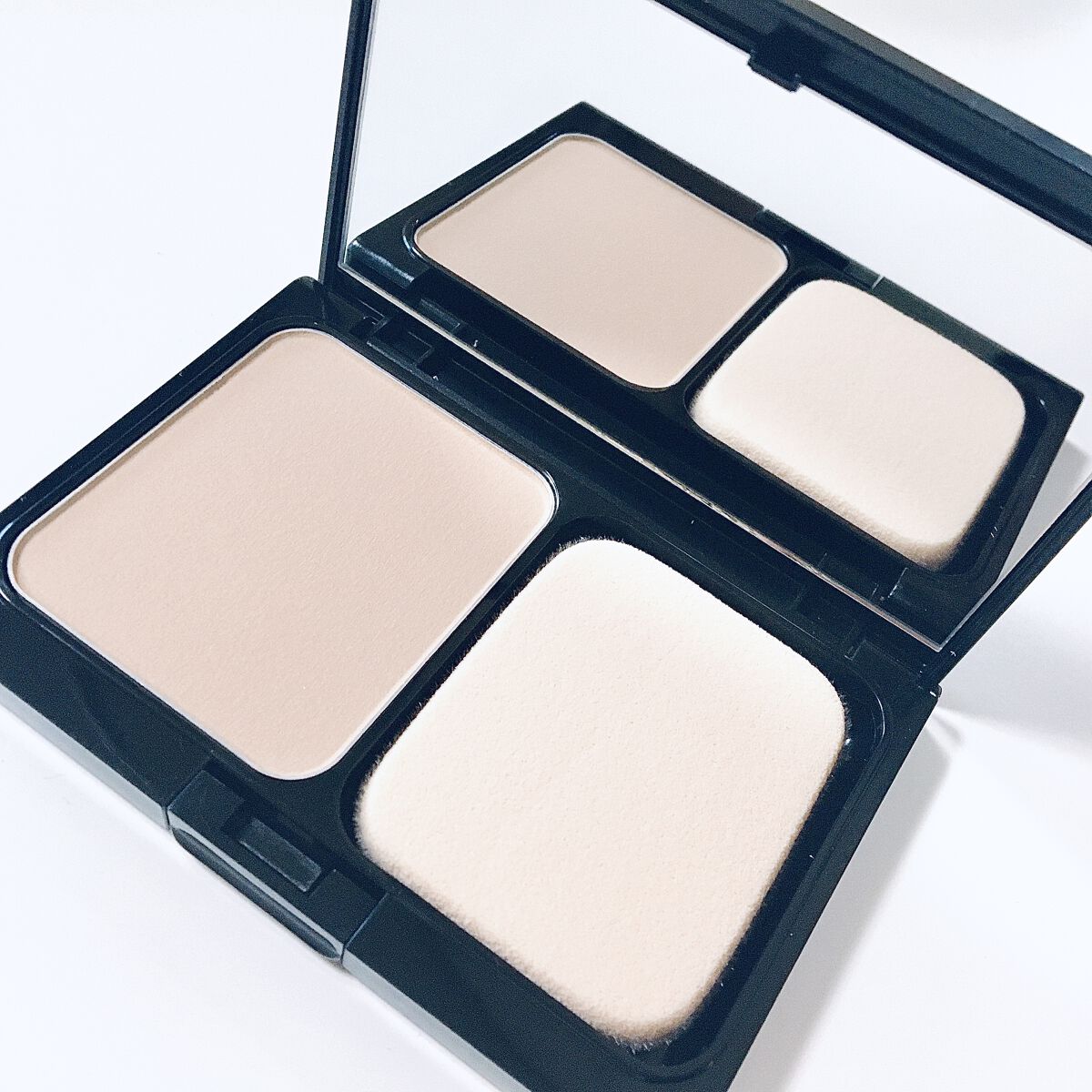 ミネラルエアリータッチファンデーション ナチュラル/エトヴォス/パウダーファンデーションを使ったクチコミ（1枚目）