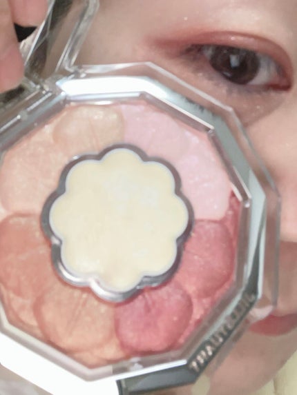 ジルスチュアート ブルームクチュール アイズ/JILL STUART/アイシャドウパレットを使ったクチコミ(4枚目)