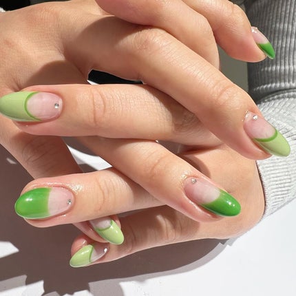 hiraichan on LIPS 「20代〜30代に自慢したくなる爪先へ✨.おすすめのデザイン♪...」(2枚目)