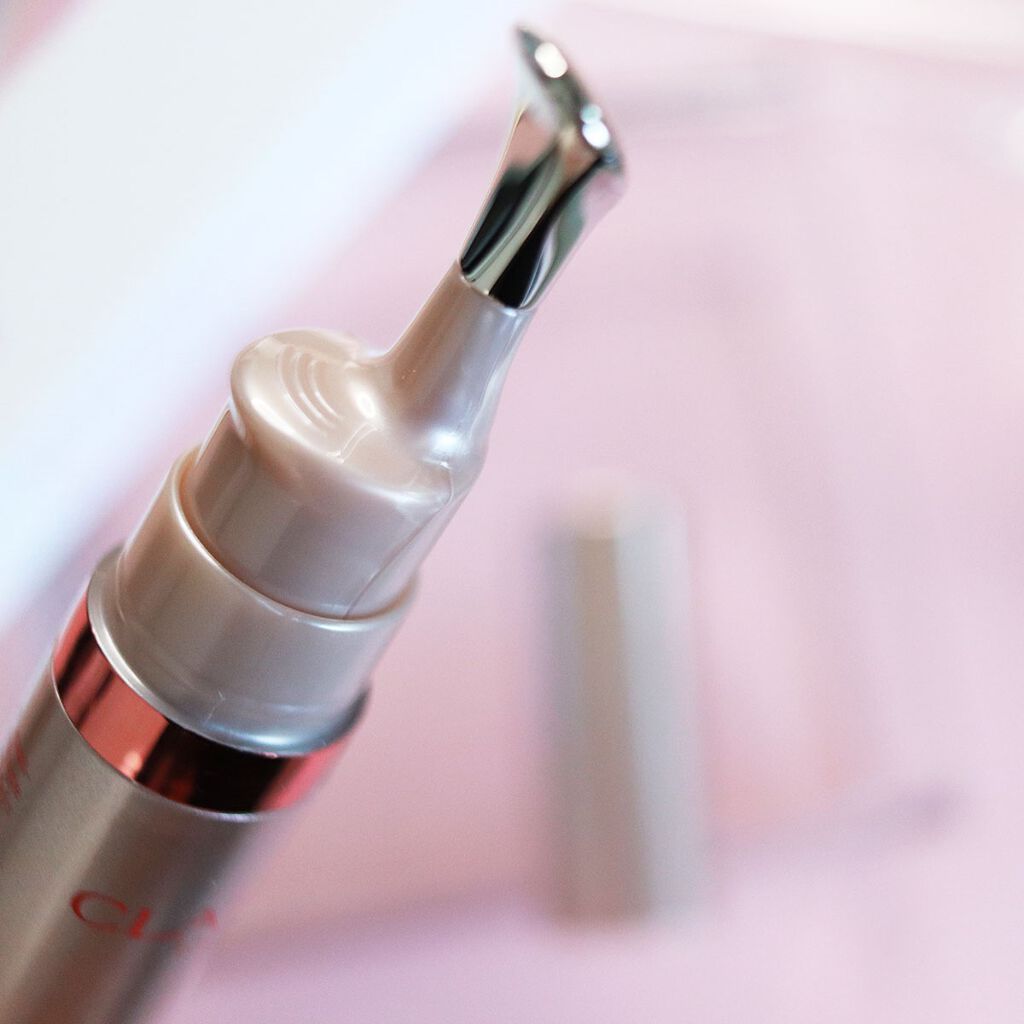 グラン アイ セラム V/CLARINS/アイケア・アイクリームを使ったクチコミ（2枚目）