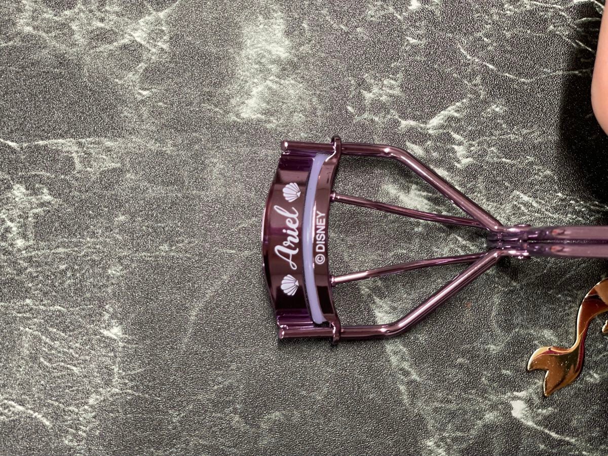 ウィッチズポーチ ビューラー(アリエル)/Witch's Pouch/ビューラーを使ったクチコミ(5枚目)