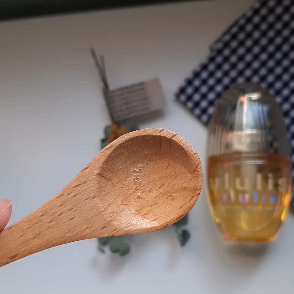 ウォーターコンク リペアヘアオイル/ululis/ヘアオイルを使ったクチコミ(4枚目)