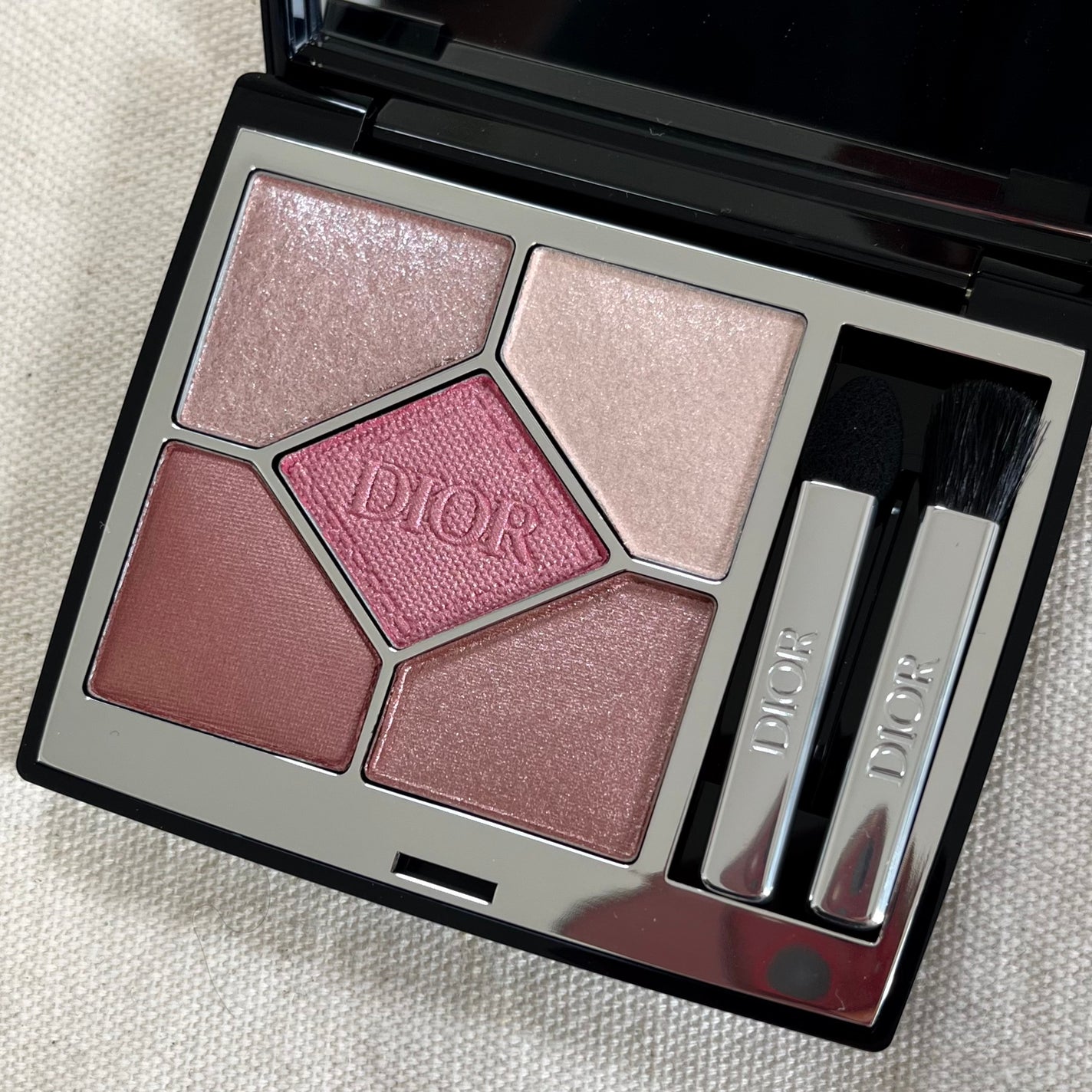 ディオールショウ サンク クルール/Dior/アイシャドウを使ったクチコミ(2枚目)