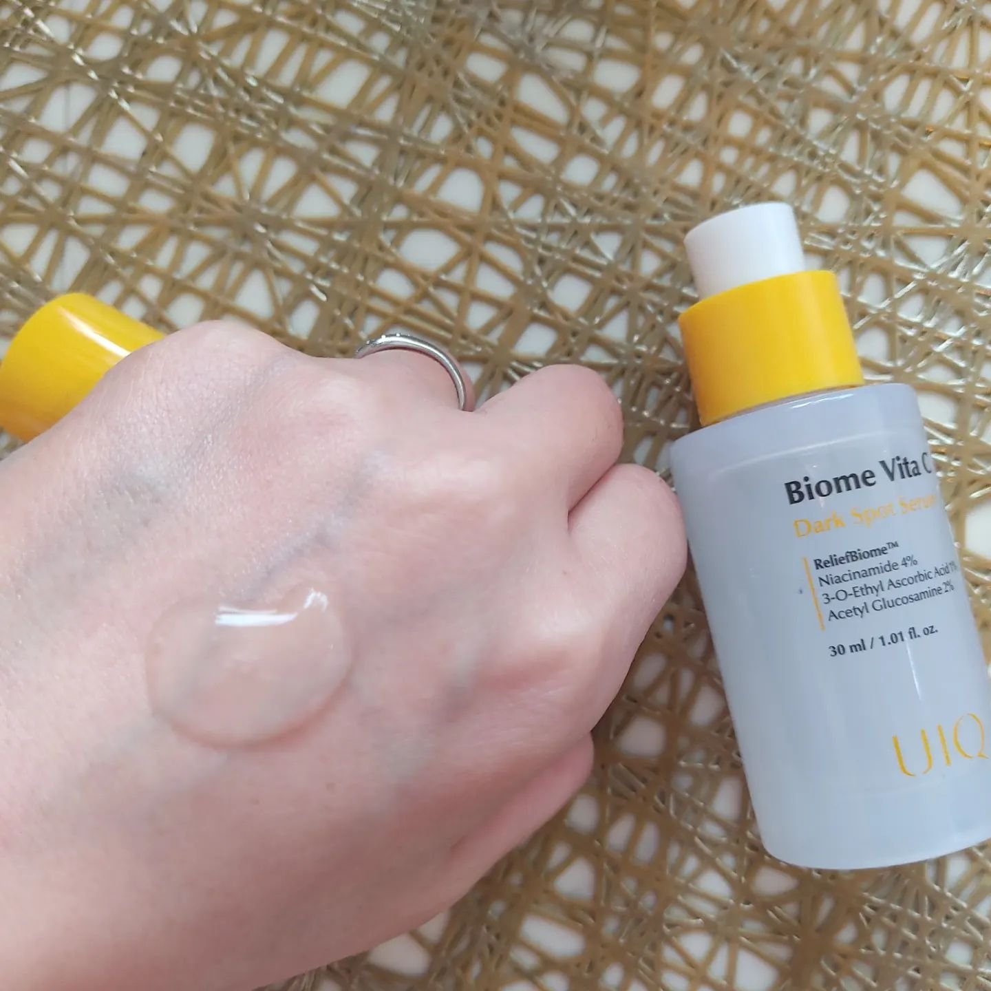 バイオームビタCダークスポットセラム/UIQ/美容液を使ったクチコミ（2枚目）
