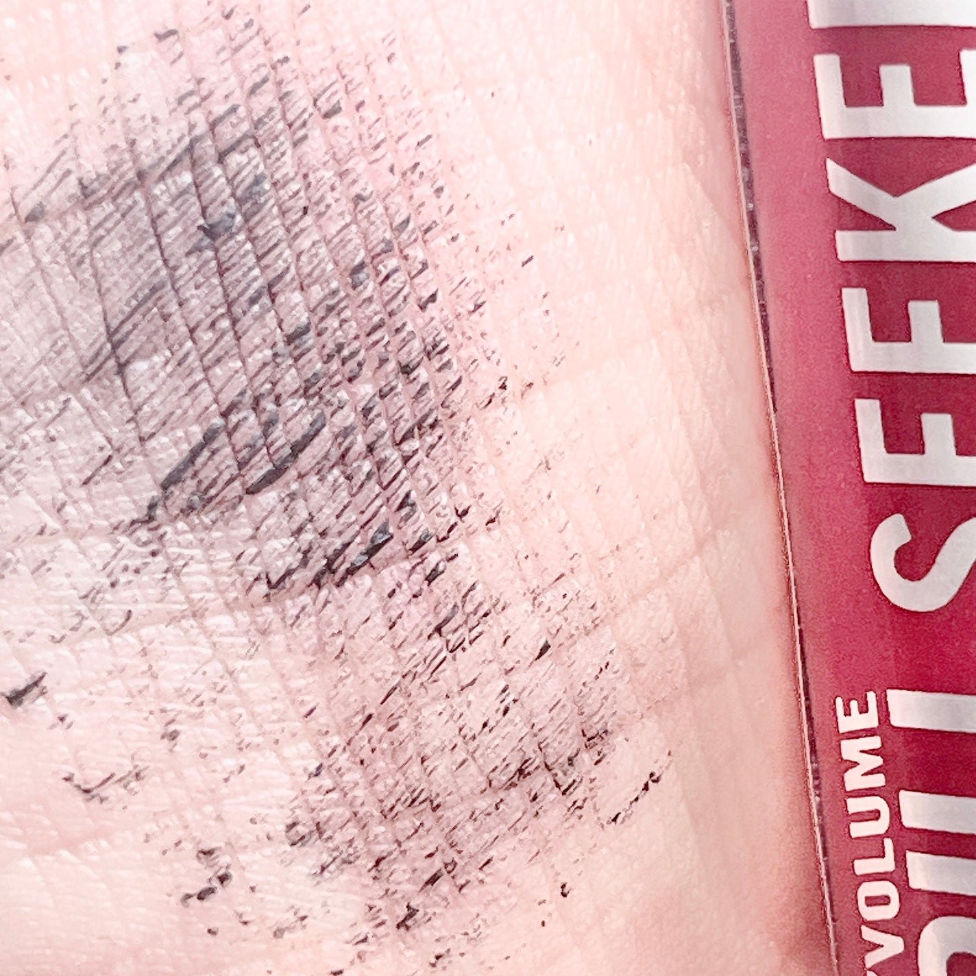 ワンダーボリューム スリルシーカー/リンメル ロンドン/マスカラを使ったクチコミ(3枚目)