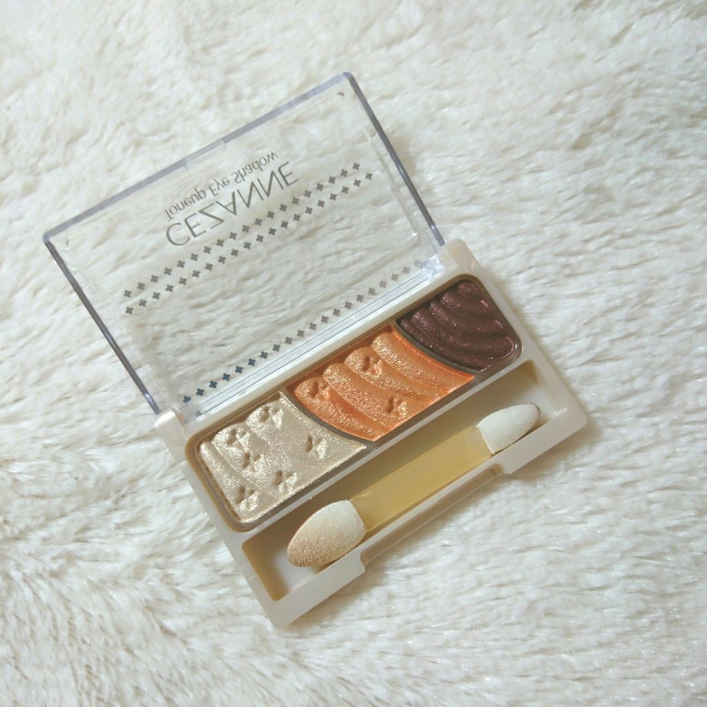 トーンアップアイシャドウ/CEZANNE/アイシャドウパレットを使ったクチコミ(2枚目)
