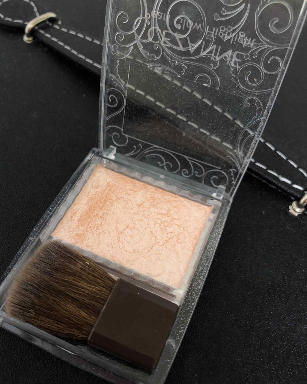 パールグロウハイライト/CEZANNE/パウダーハイライトを使ったクチコミ(3枚目)