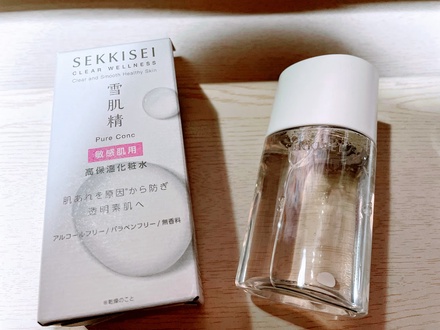 雪肌精 クリアウェルネス ピュア コンクSSのクチコミ「うるおいバリアを補って、肌あれを原因※から防ぐ。

敏感肌のための高保湿化粧水。

 

※原.....」（2枚目）