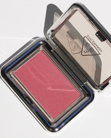 3CE NEW TAKE FACE BLUSHER  #HOW DARE/3CE/チークの画像