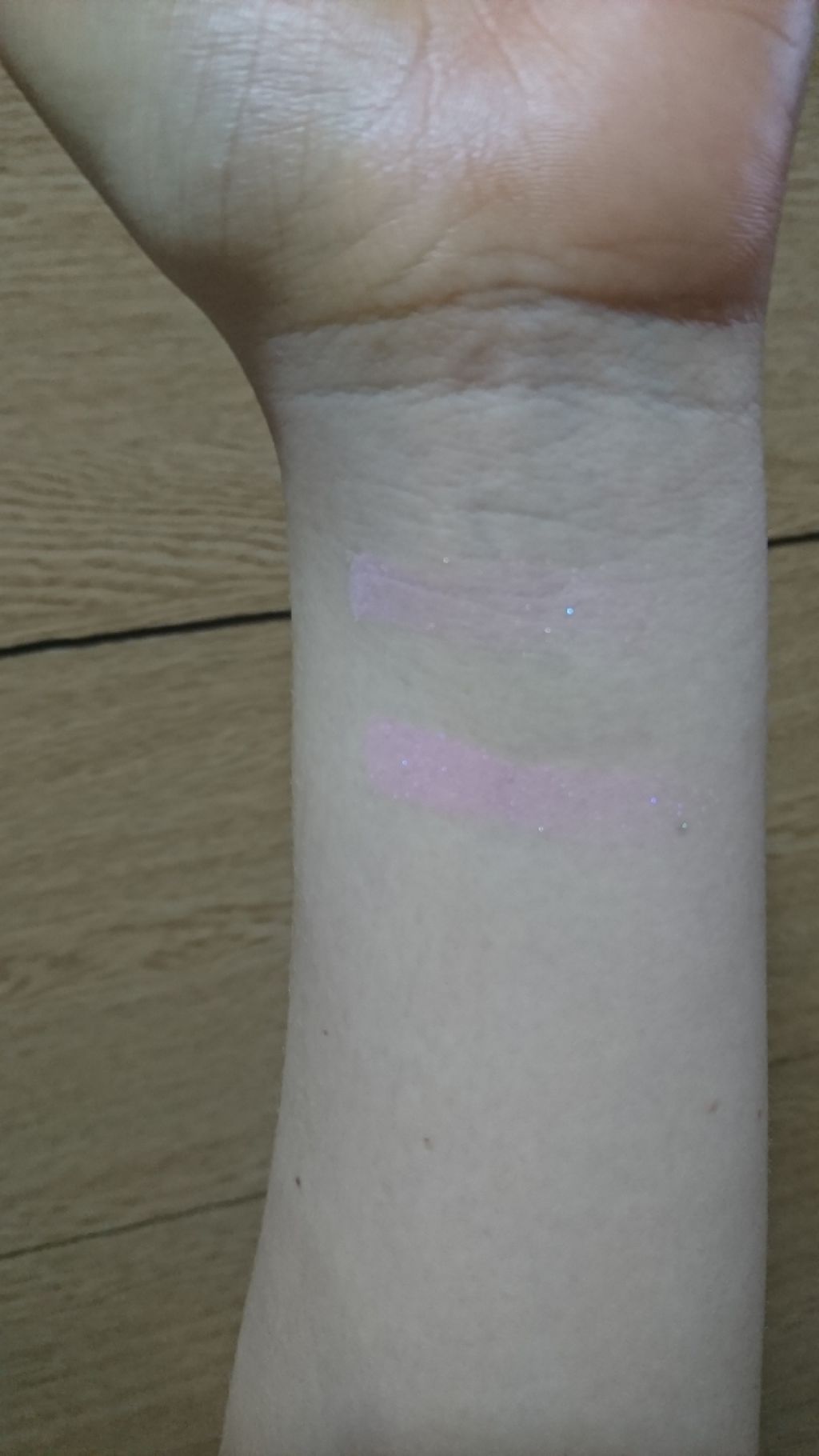 innisfree×FILA ホログラムブラッシャー/innisfree/パウダーチークを使ったクチコミ（2枚目）