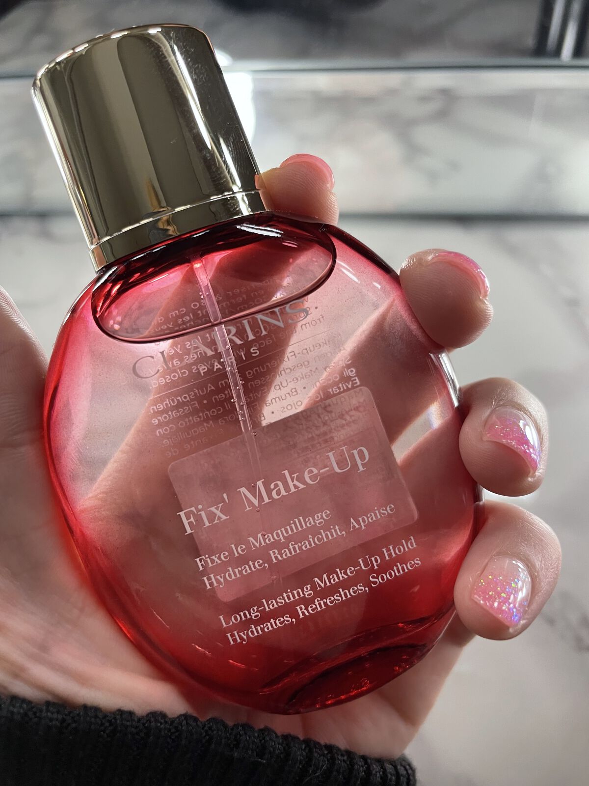 もう何本リピートしてるか分からない。これしか無理やー。コスデコのは香りが無理だったけど、これは香りもいいしミストが細かい。ミストの細かさナンバーワンです。ただ、瓶なので持ち運びは割れそうで怖いです😂それだけかな。 #一生リピ宣言 