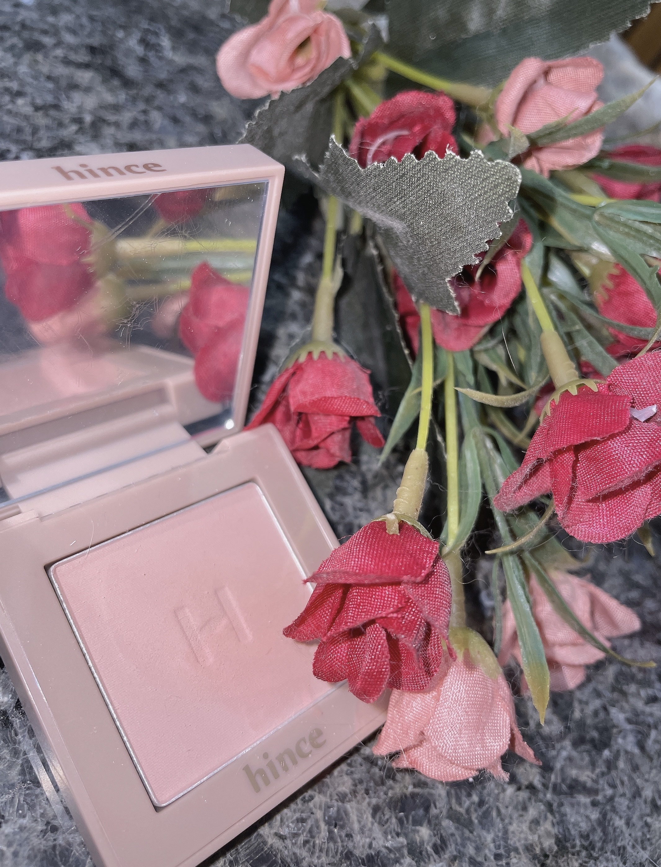 CUBISM ダイアモンドハイライト/Joocyee/パウダーハイライトを使ったクチコミ（2枚目）