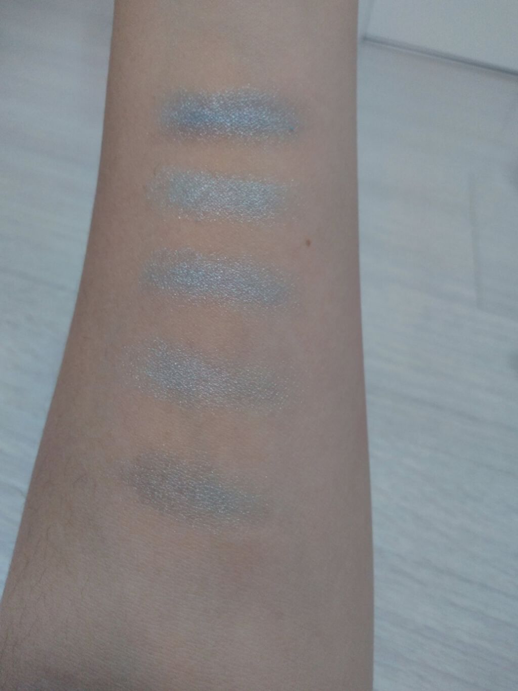 30COLORSEYESHADOWPALETTE/Dolly Angel/アイシャドウパレットを使ったクチコミ(3枚目)