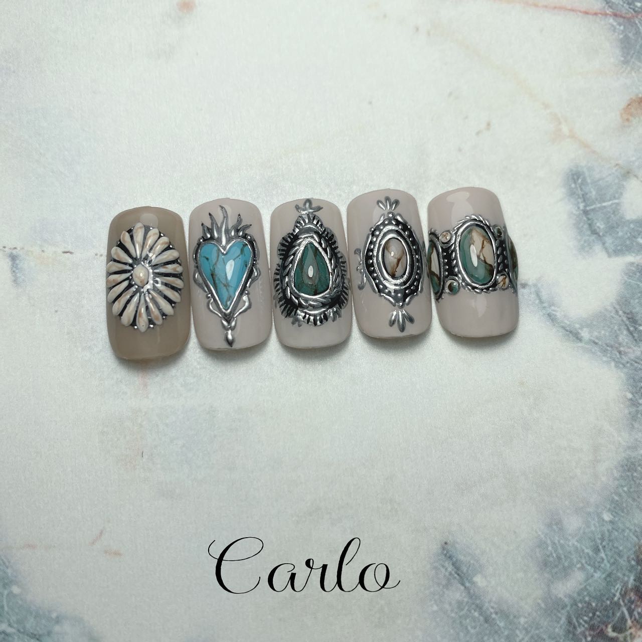 #ジェルネイル,#手書きネイル,#ジュエリーネイル,#ミラーネイル,#大理石ネイル,#刺繍ネイル,#バッファローネイル,#ダルメシアンネイルのネイルデザイン