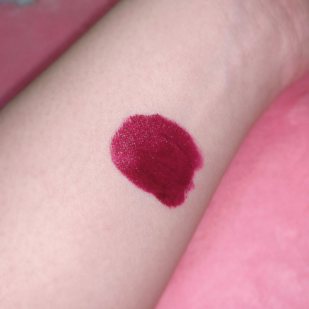 ルージュシグネチャー /ロレアル パリ/リップグロスを使ったクチコミ（2枚目）