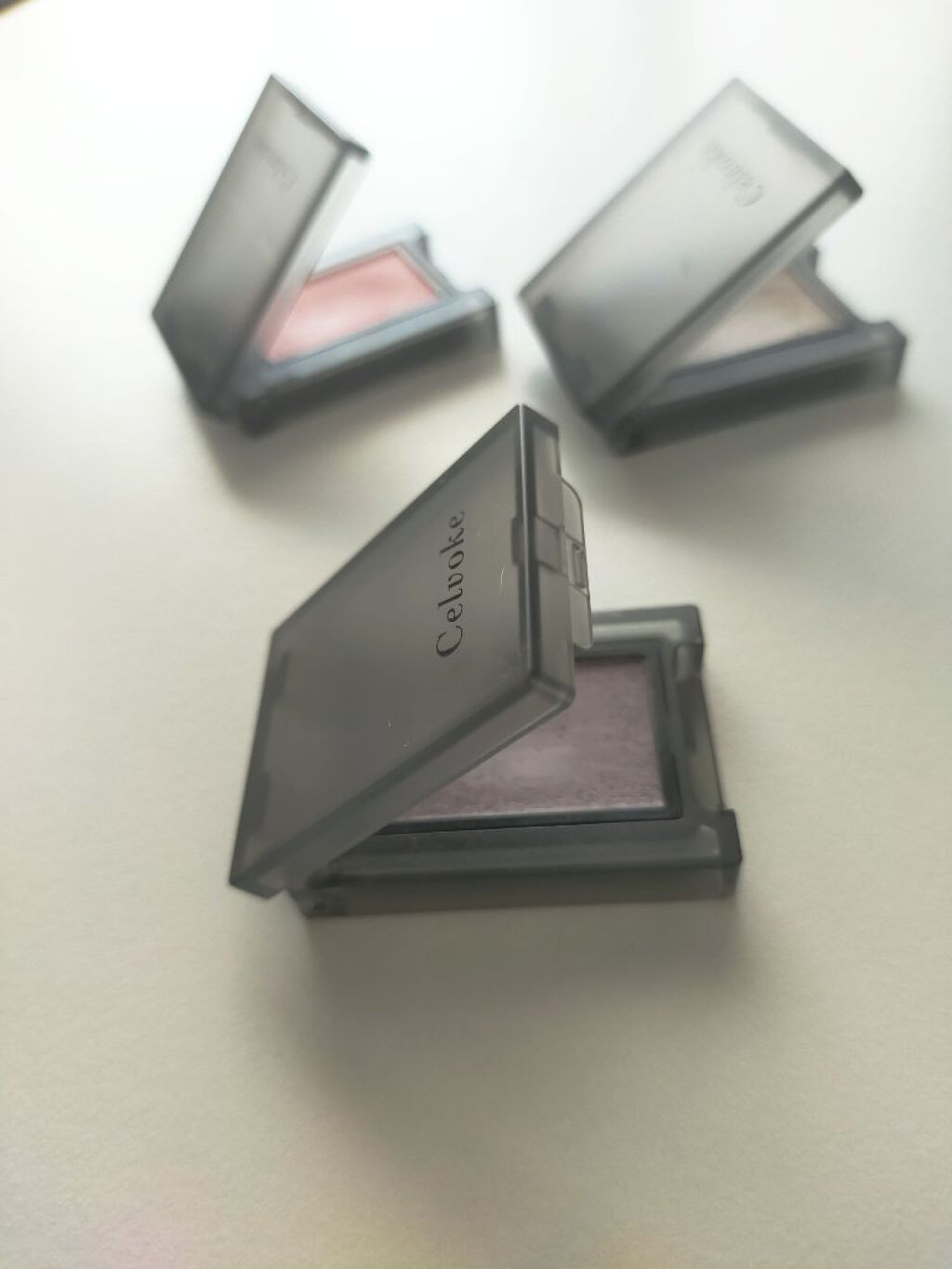 セルヴォーク ヴォランタリー アイズ/Celvoke/単色アイシャドウを使ったクチコミ（1枚目）