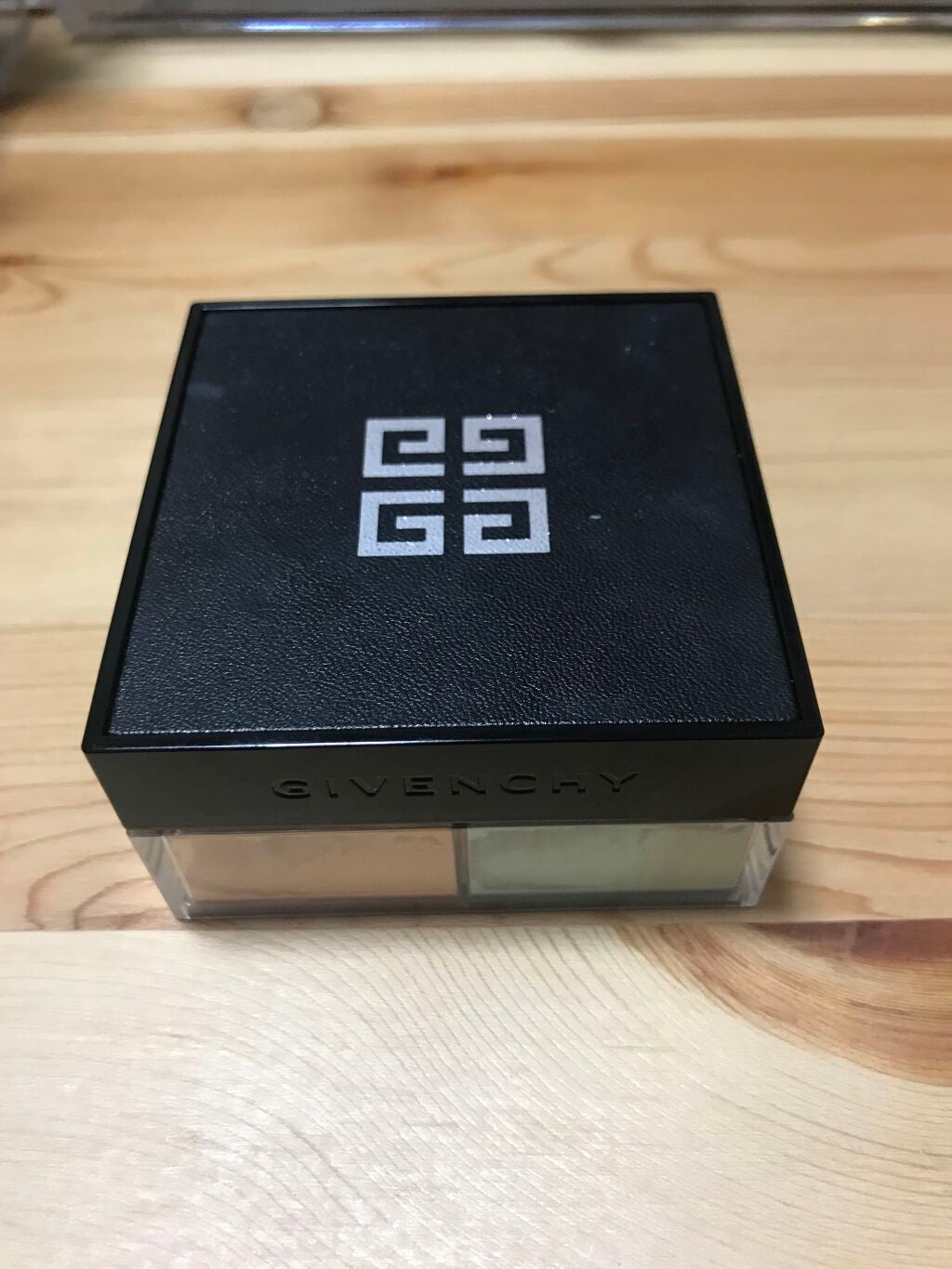 プリズム・リーブル/GIVENCHY/ルースパウダーを使ったクチコミ(2枚目)
