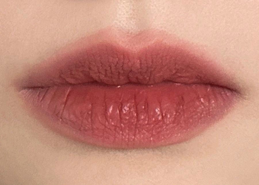 パウダー キス リキッド リップカラー/M・A・C/口紅を使ったクチコミ(3枚目)