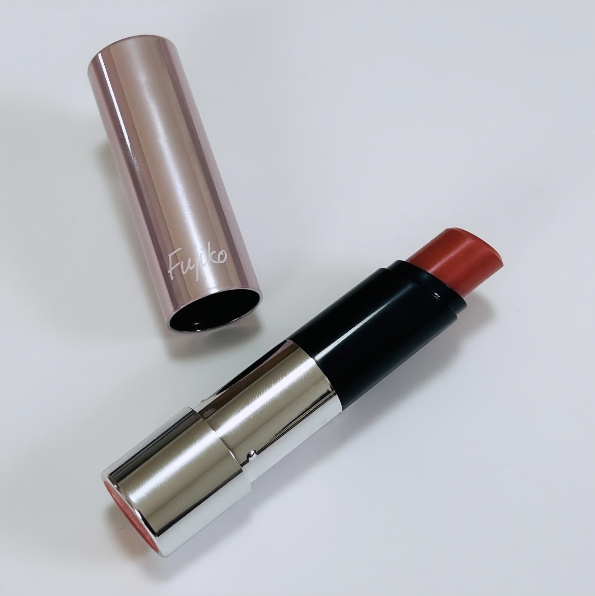 ノールックリップ/Fujiko/口紅を使ったクチコミ（2枚目）
