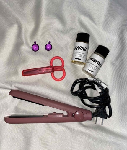 ヘアーオイル【ニュートリカラー】/ellips/ヘアオイルを使ったクチコミ(1枚目)
