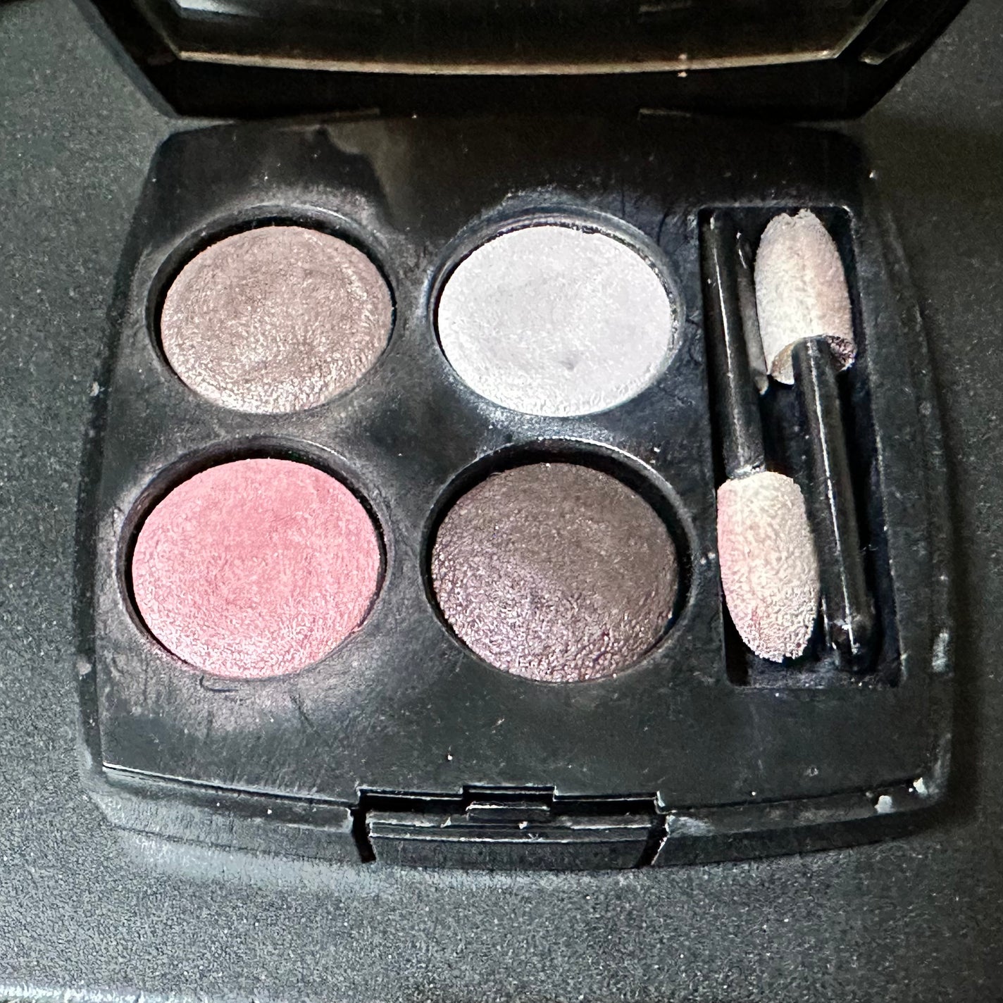 レ キャトル オンブル/CHANEL/アイシャドウパレットを使ったクチコミ(3枚目)