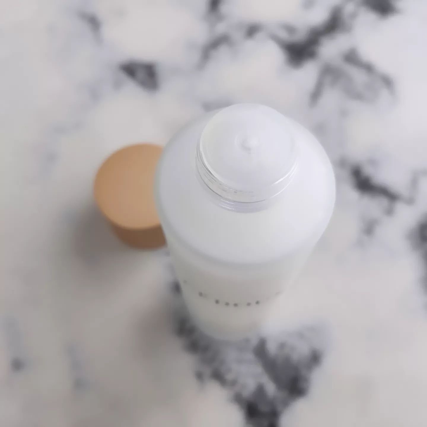 エモリエント　ハイドレーティング　ローション/CEDOUX　（セドゥ）/化粧水を使ったクチコミ（3枚目）