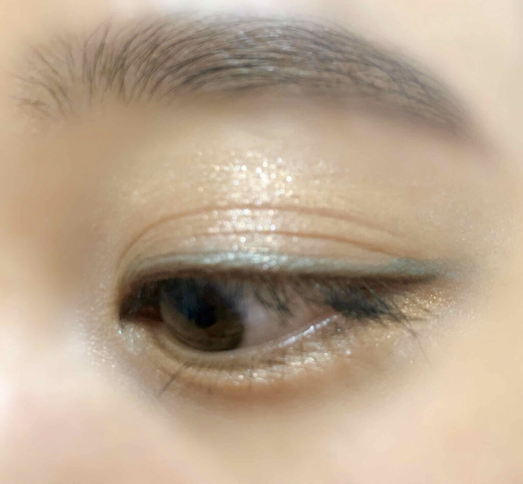 ハートハイライター マーメイドハート/MAKEUP REVOLUTION/パウダーハイライトを使ったクチコミ（2枚目）