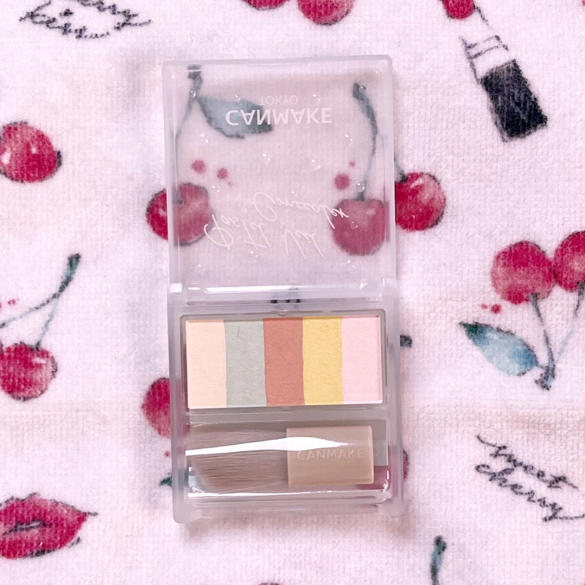 パステルヴェールコンシーラー/キャンメイク/パレットコンシーラーを使ったクチコミ(2枚目)