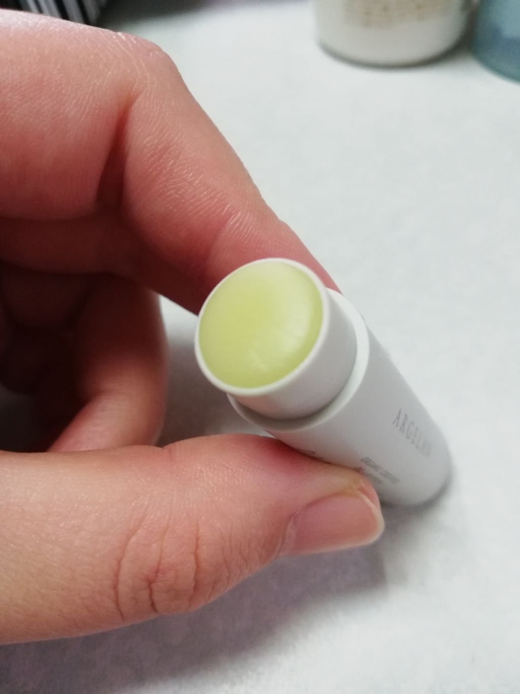 オイル リップスティック ダマスクローズ&ラベンダー/アルジェラン/リップクリームを使ったクチコミ（2枚目）