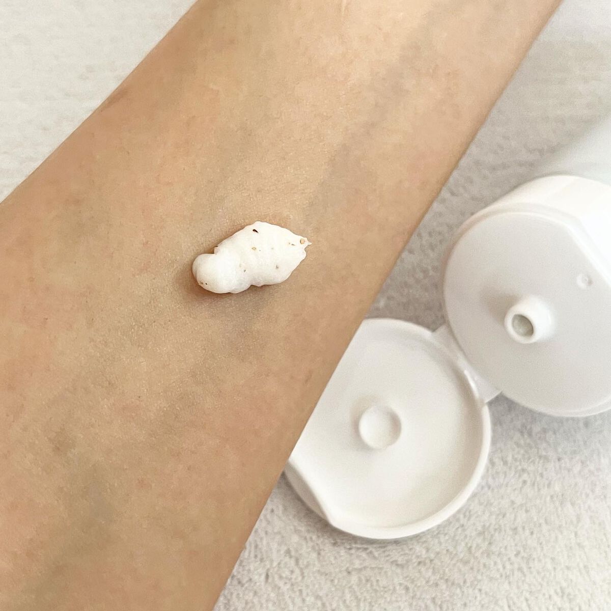 アイコンスターフェイスマスクディープモイスチャー/Harper's BAZAAR Cosmetics/シートマスク・パックを使ったクチコミ（2枚目）