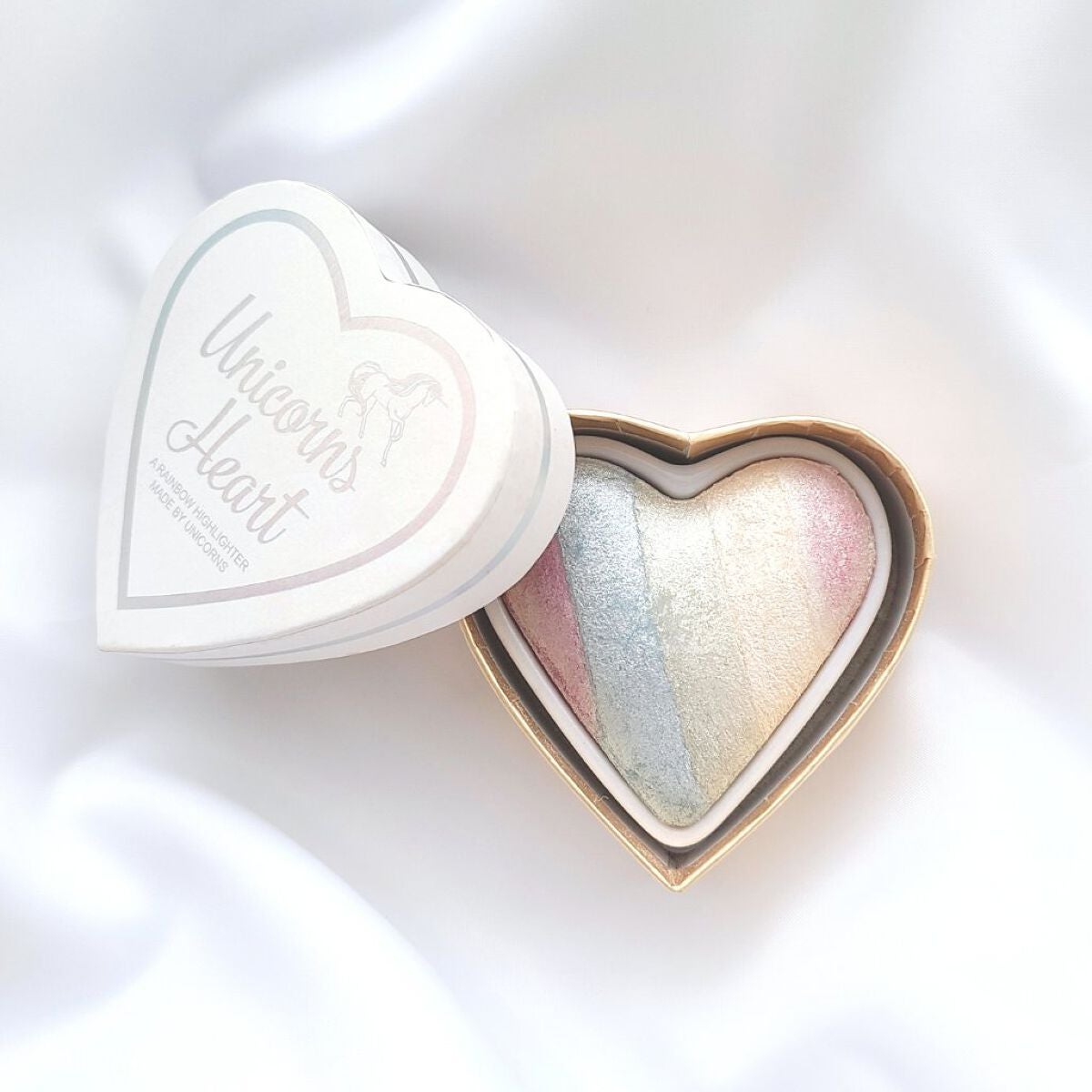 ハートハイライター ユニコーンハート/MAKEUP REVOLUTION/パウダーハイライトを使ったクチコミ(2枚目)