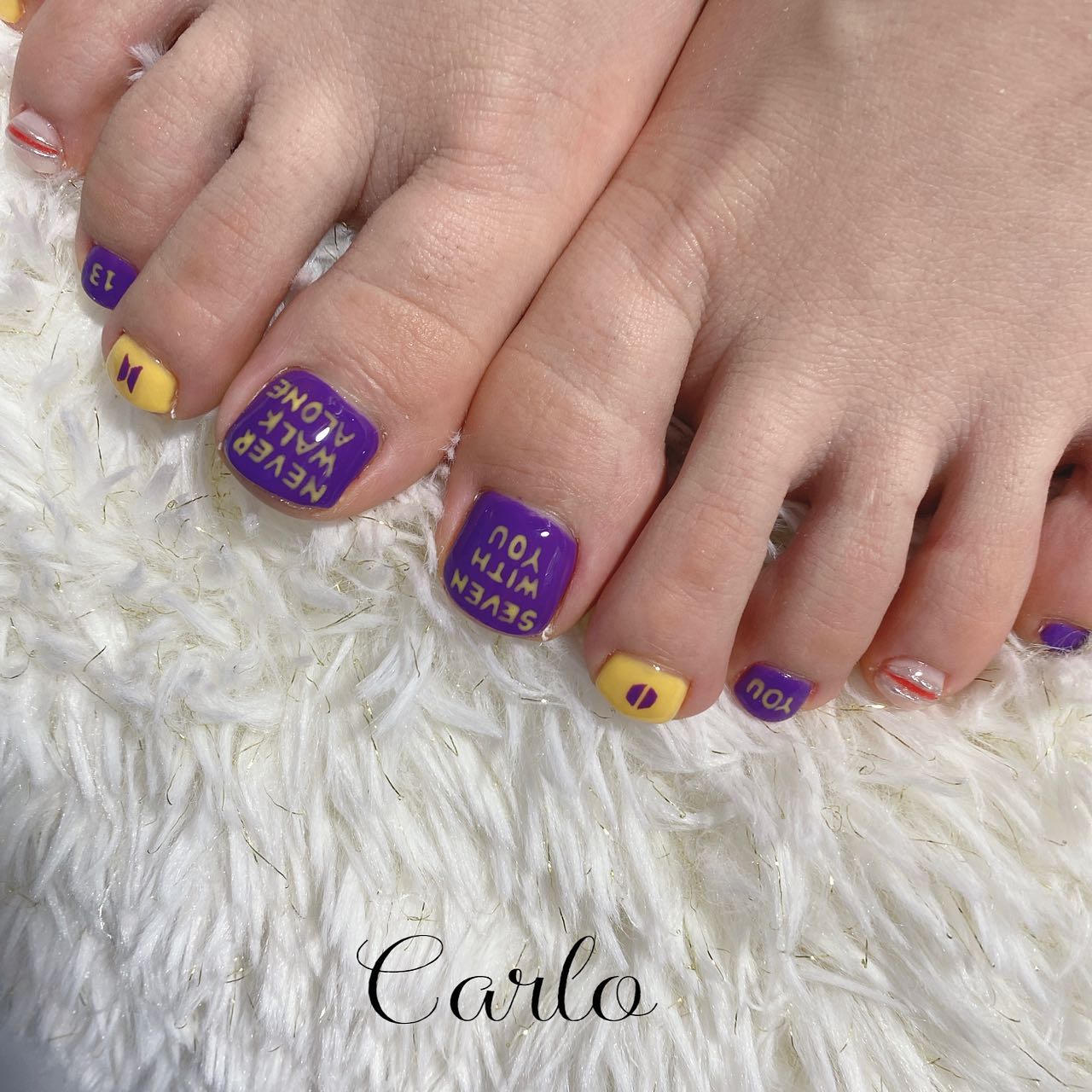 YUKA on LIPS 「.footnail..#nail#nailist#ネイル#ネイ..」(1枚目)