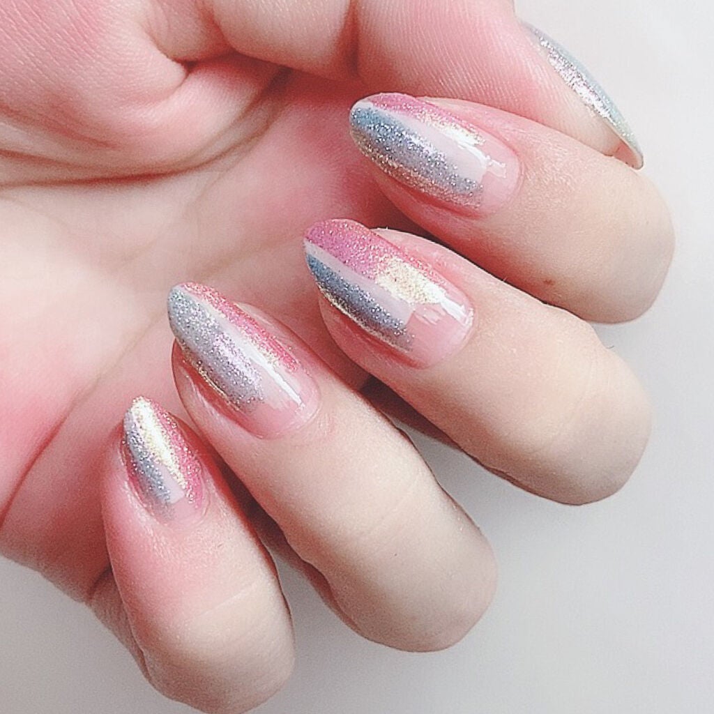 カラフルネイルズ/キャンメイク/マニキュアを使ったクチコミ(2枚目)