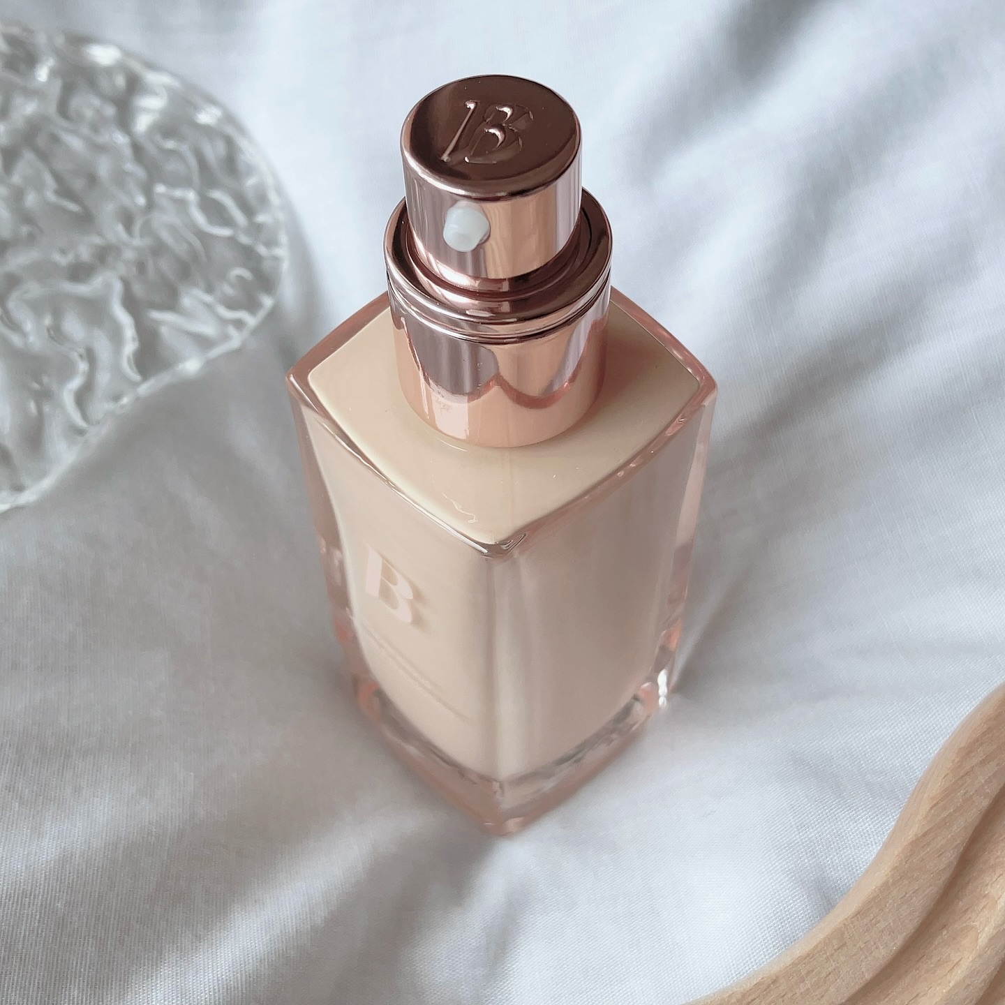 カバーリシャスセラムファンデーション/BANILA CO/リキッドファンデーションを使ったクチコミ（3枚目）