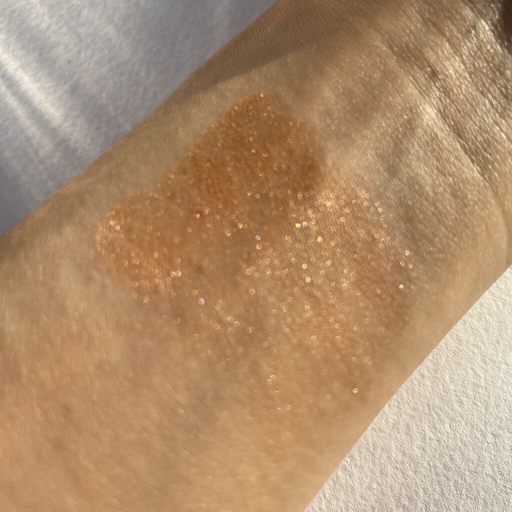 ニュアンスカラー シャドウ アンバーグロウ/BABYMEE/単色アイシャドウを使ったクチコミ（3枚目）