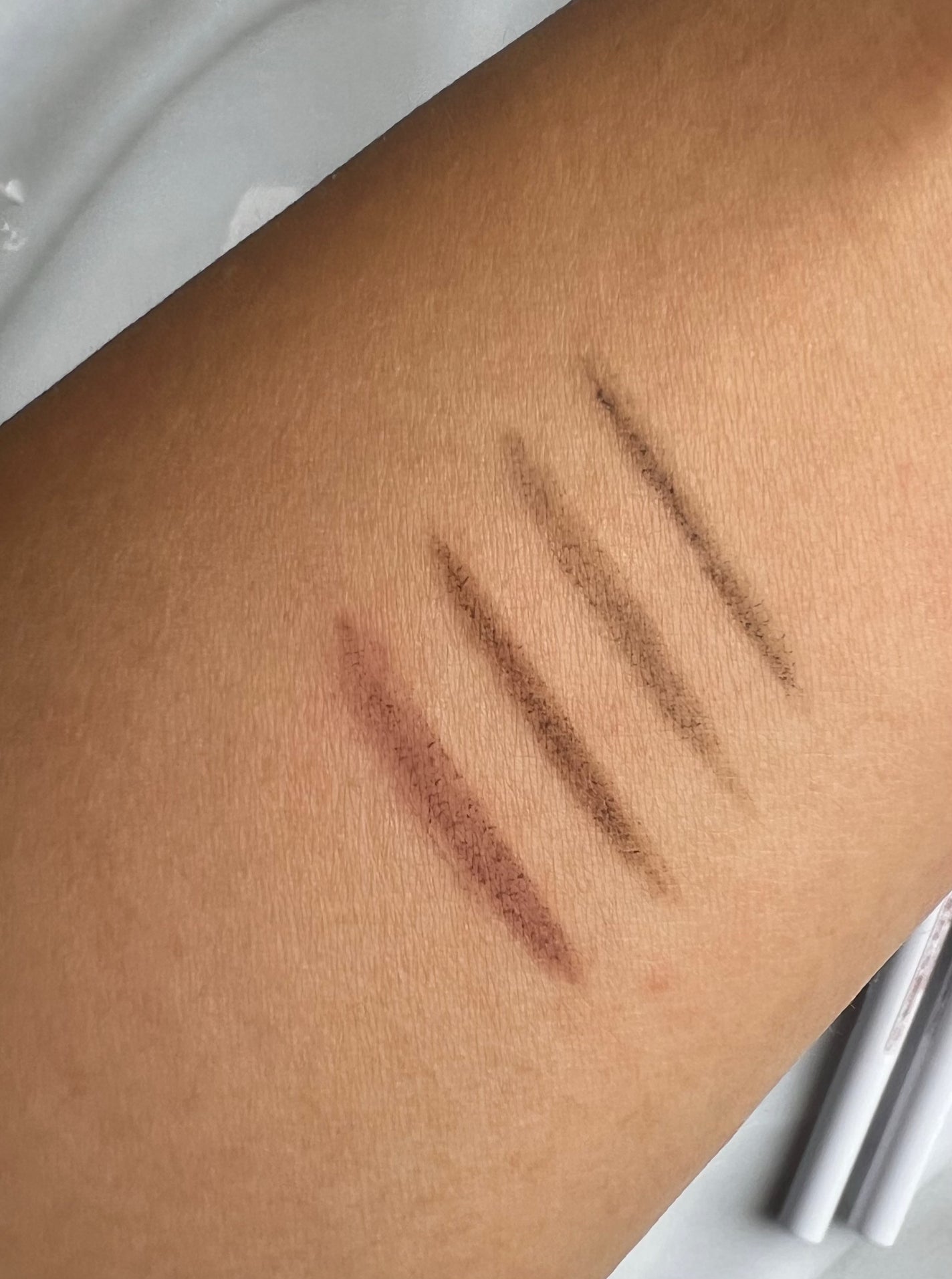 ブロウラッシュEX ウルトラスキニーペンシルブロウ N/ブロウラッシュ/アイブロウペンシルを使ったクチコミ(2枚目)