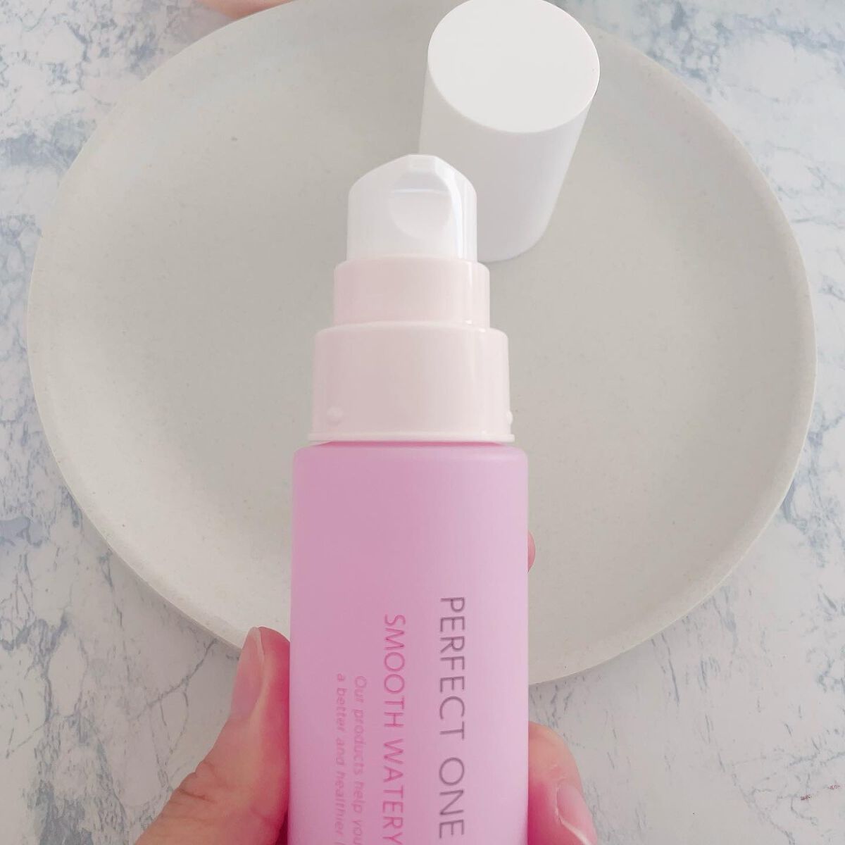 パーフェクトワンフォーカス スムースウォータリージェル ピュア/PERFECT ONE  FOCUS/オールインワン化粧品を使ったクチコミ（3枚目）