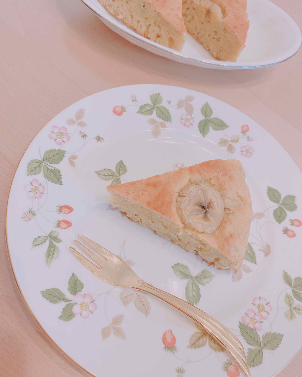 ᴀɪʀɪ on LIPS 「\ダイエット中どうしてもケーキが食べたい時の簡単バナナケーキ🍌..」(2枚目)