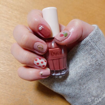 カラフルネイルズ/キャンメイク/マニキュアを使ったクチコミ(3枚目)