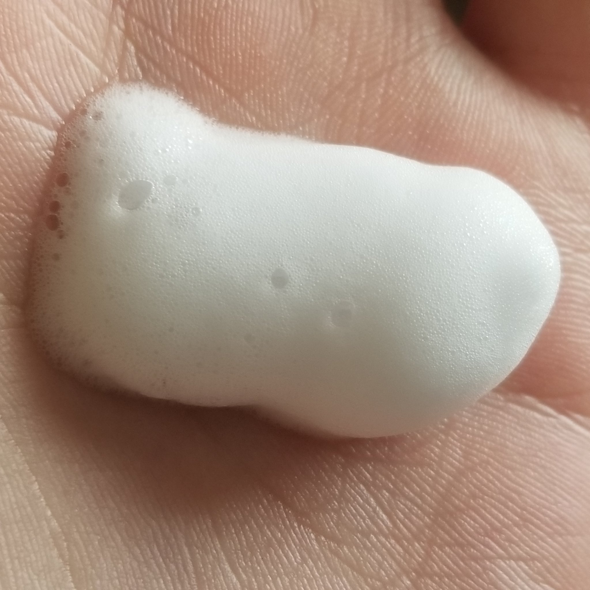 コラージュフルフル 泡石鹸/コラージュ/デリケートゾーンケアを使ったクチコミ（3枚目）