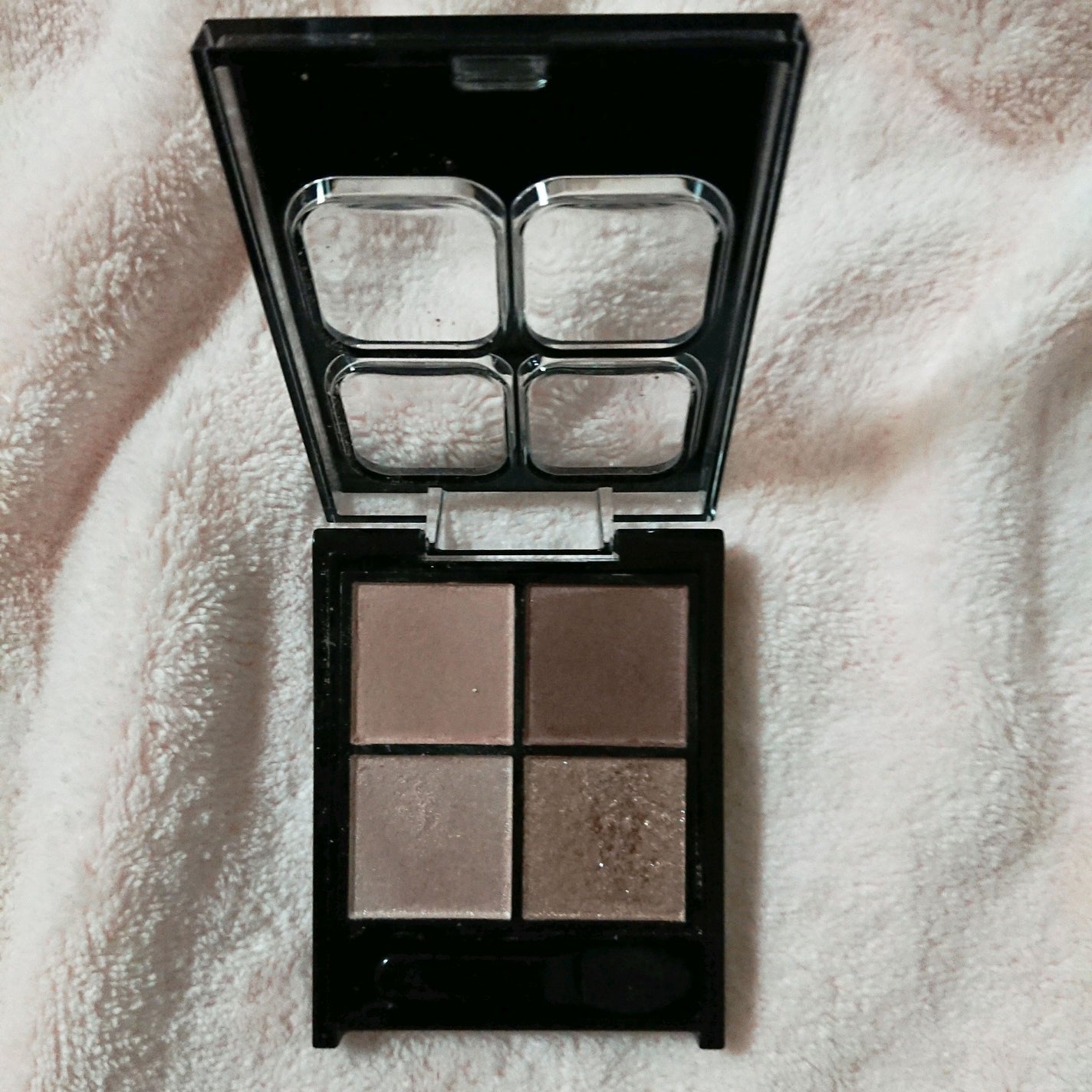 ケイト ポッピングシルエットシャドウ/KATE/アイシャドウパレットを使ったクチコミ(1枚目)