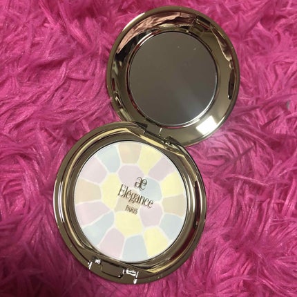 ラ プードル オートニュアンス/Elégance/プレストパウダーを使ったクチコミ(1枚目)